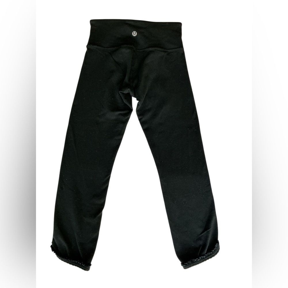 Women’s Lululemon Leggings – Size 2